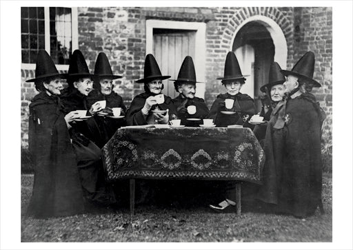 Witches’ Coven Postcard_Front_Flat